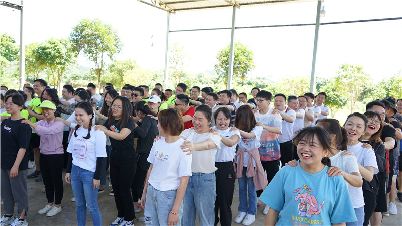 湘能楚天-瀏陽周洛大峽谷團建活動全員游戲環(huán)節(jié)